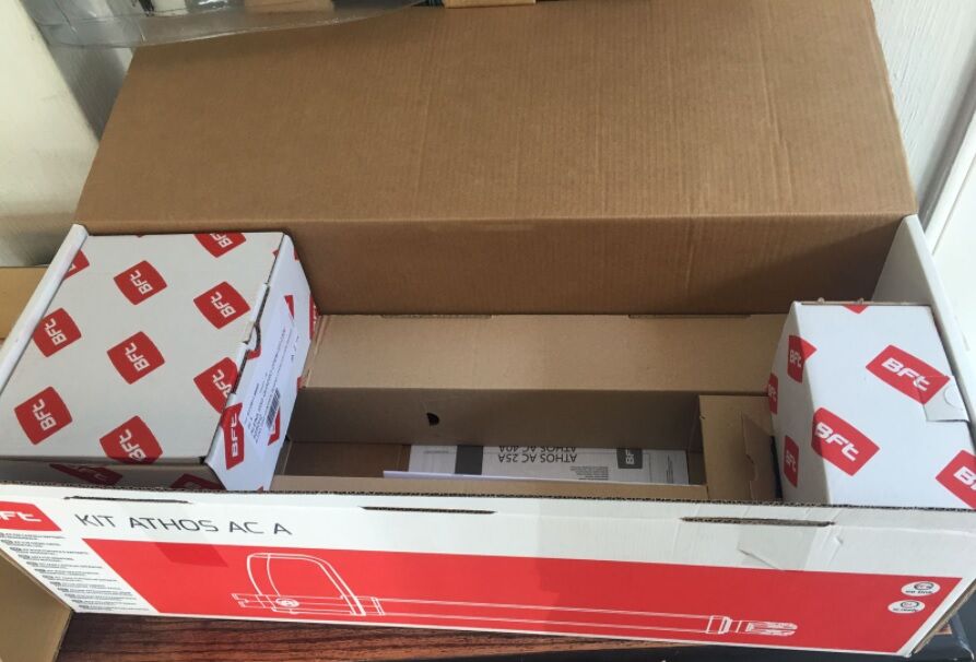 caja abierta de kit doble ATHOS