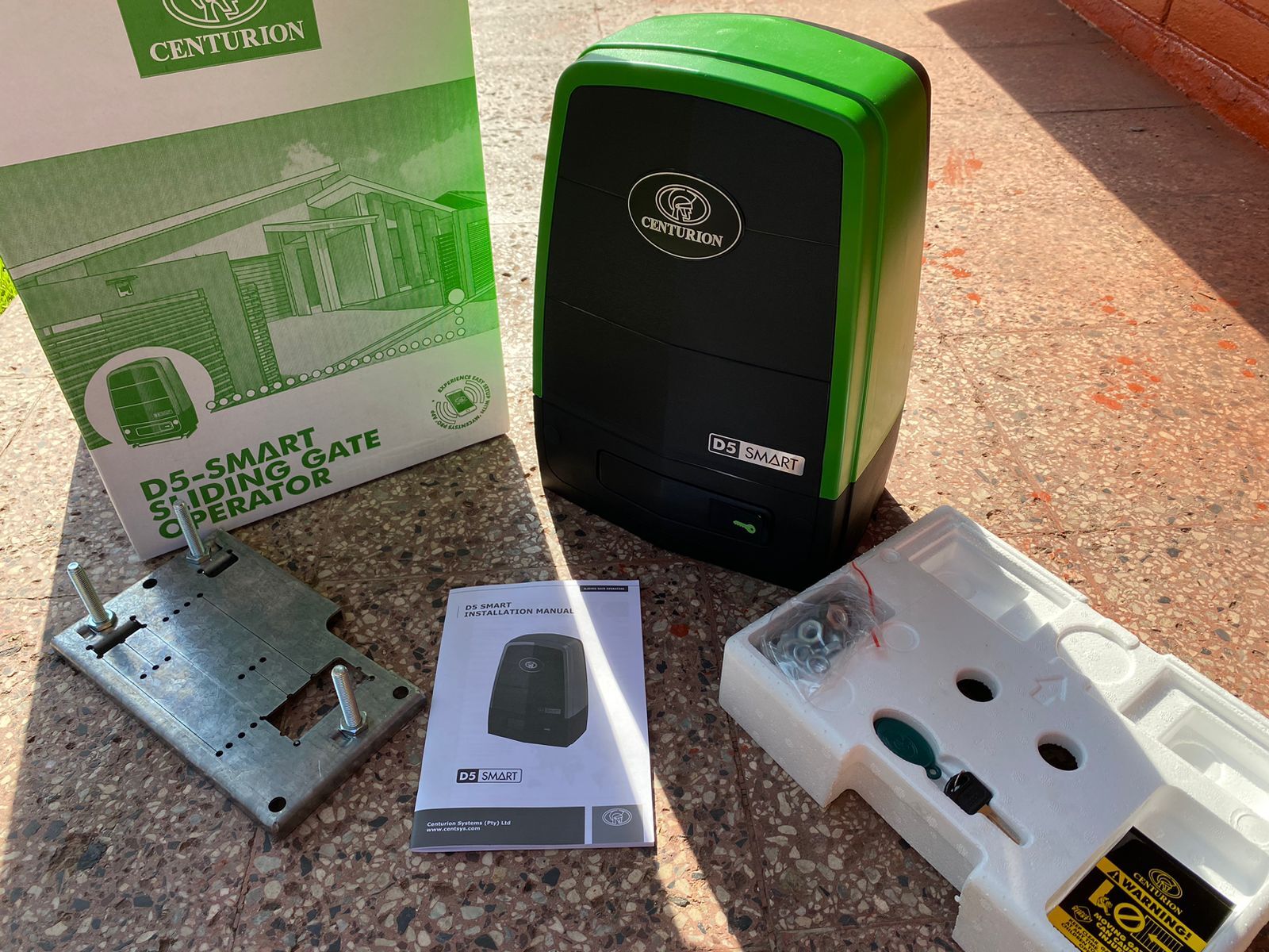 motor corredera centurion d5 smart junto a accesorios